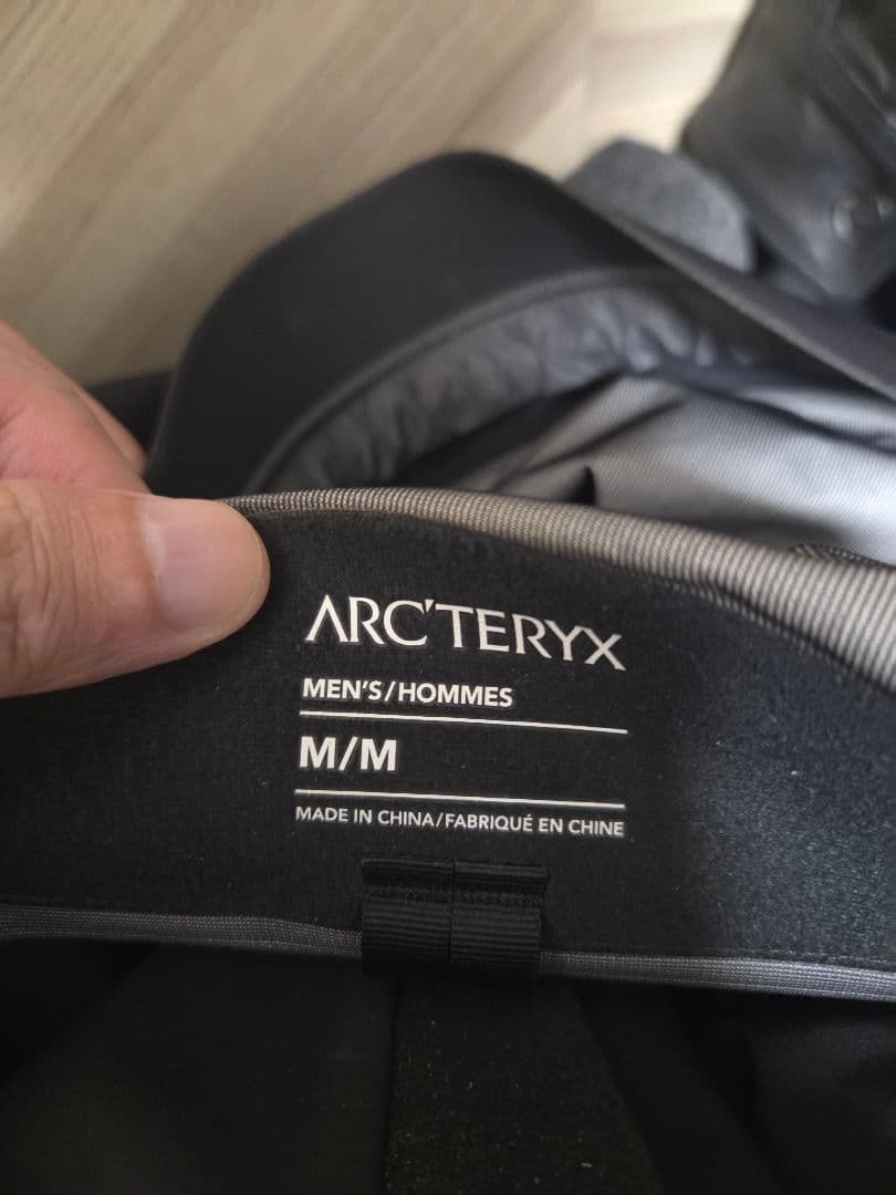 arc'teryx BETA LT BLACK Mサイズ　廃盤