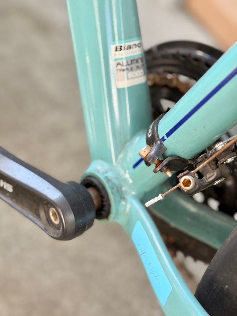送料込み！Bianchi Job sport サイズ38 純正付属品付き