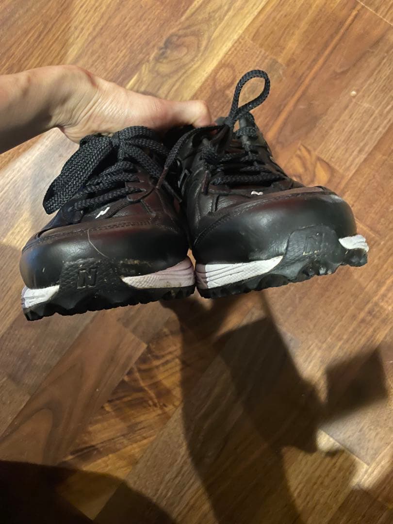 New Balance ゴルフシューズ ブラック2002 v1