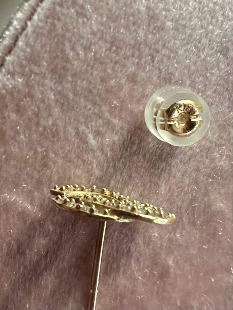K18YG ダイヤモンドピアス 0.30ct