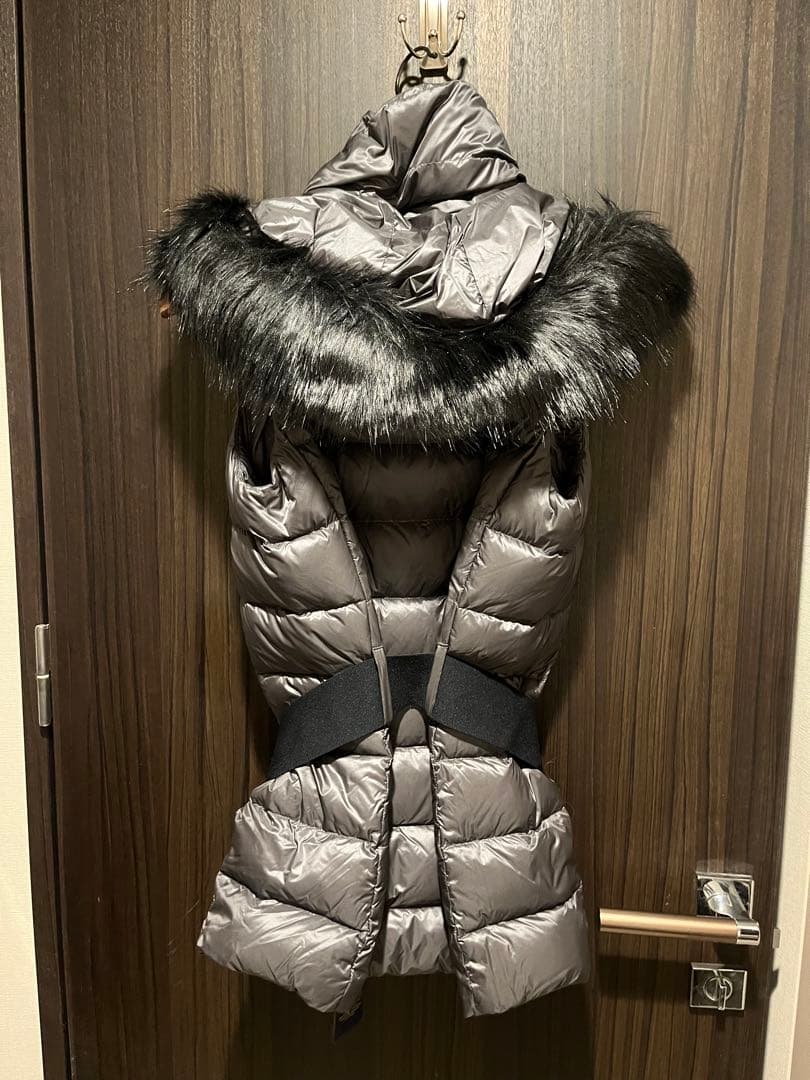 トルシャ　ポロラルフローレン　ダウンベスト　【新品未使用】