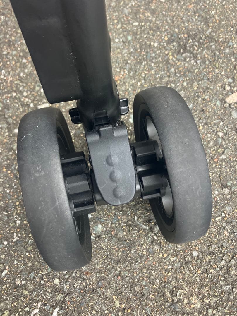 【ほぼ未使用品】　早い者勝ち!!アップリカベビーカー カルーンエアーメッシュAB