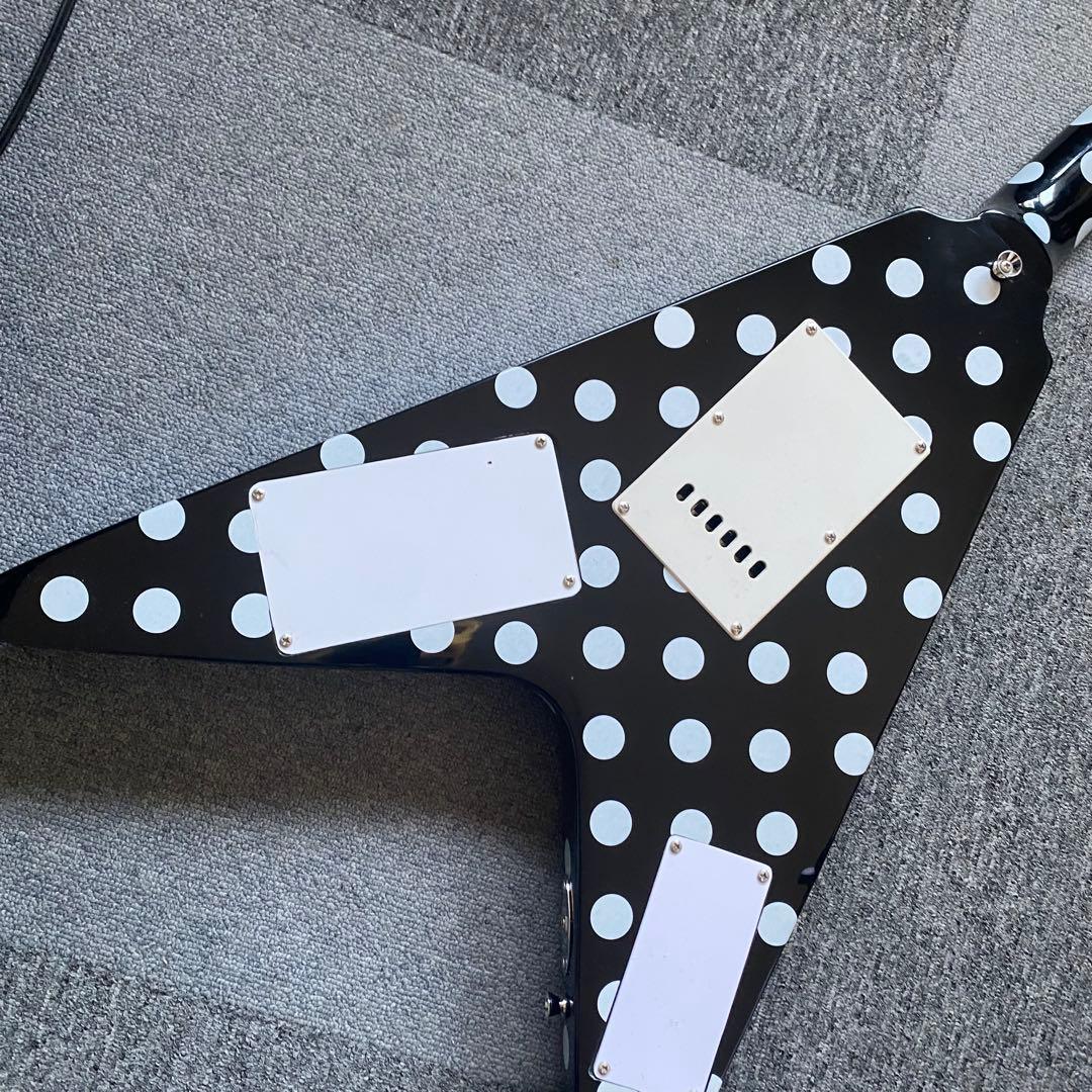 ノーブランド フライングV ポルカドットギター ランディローズ