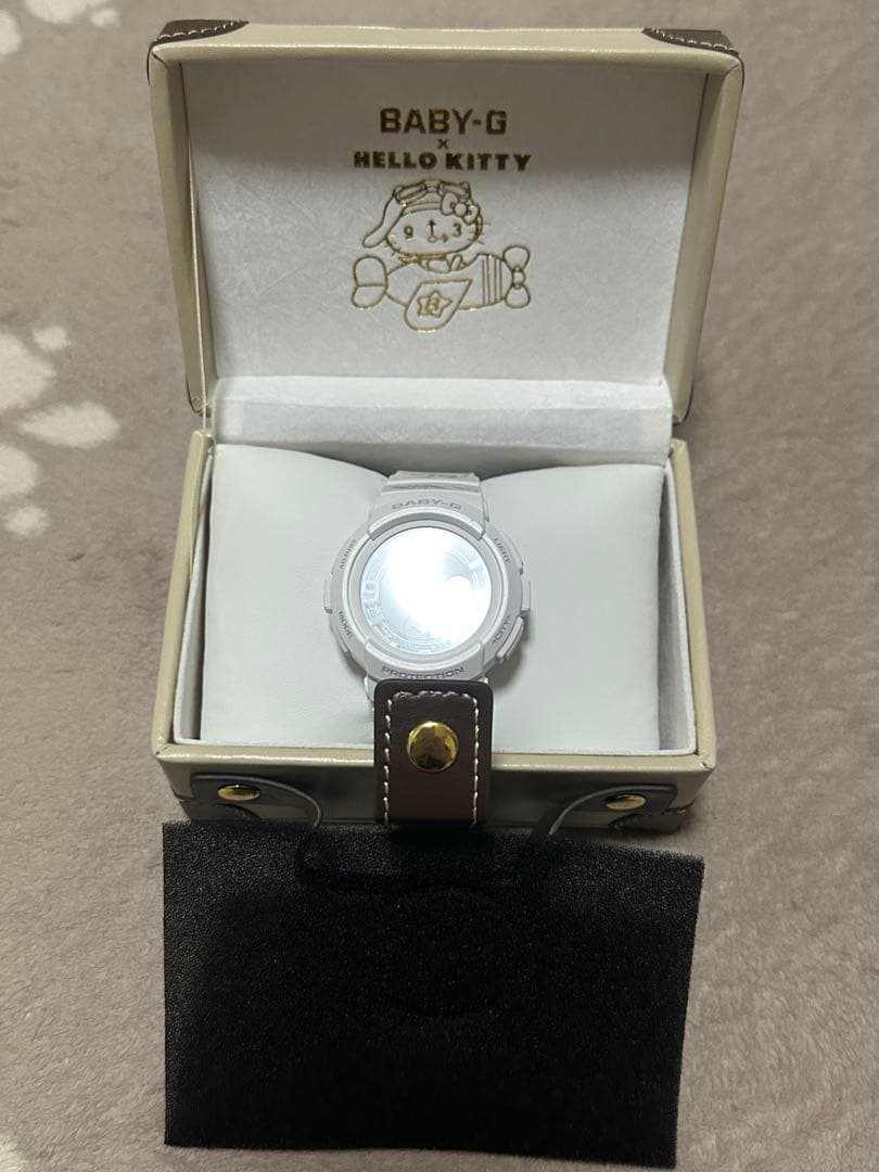 CASIO BABY-G×ハローキティコラボモデル ホワイト