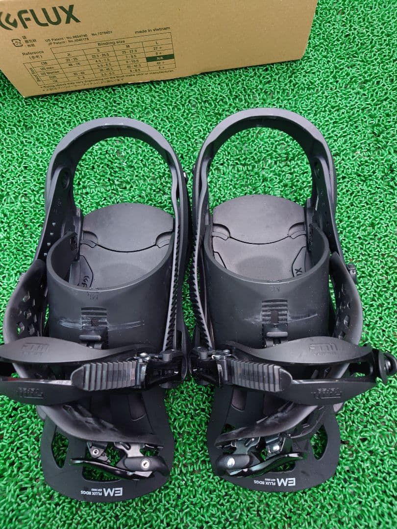 FLUX スノーボード ビンディング EM ブラックMサイズ