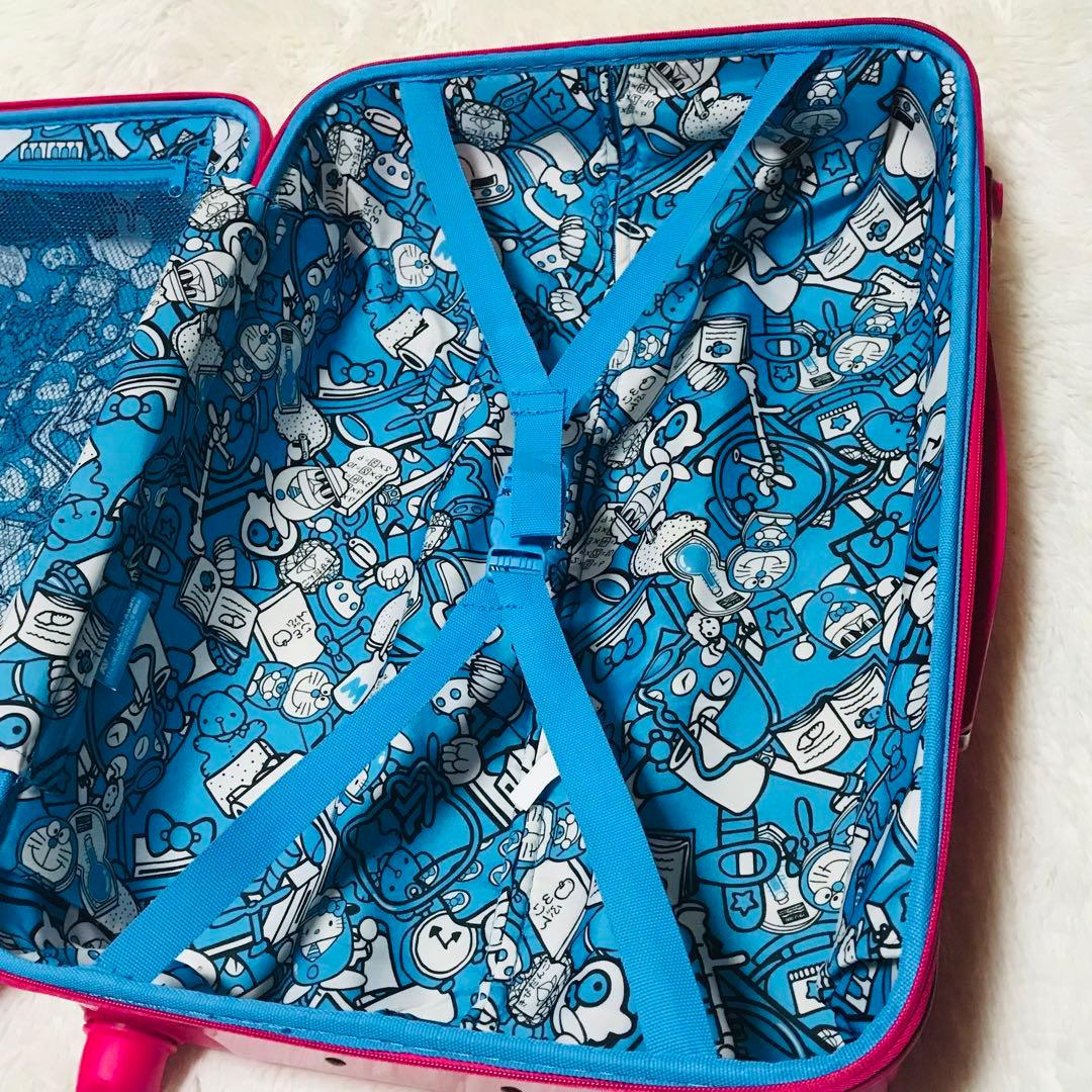 【美品】ハローキティ ドラえもん コラボ スーツケース ピンク キャリーバッグ