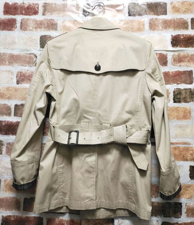 バーバリー ブラック レーベル ホース 刻印ボタン ショート トレンチ コート