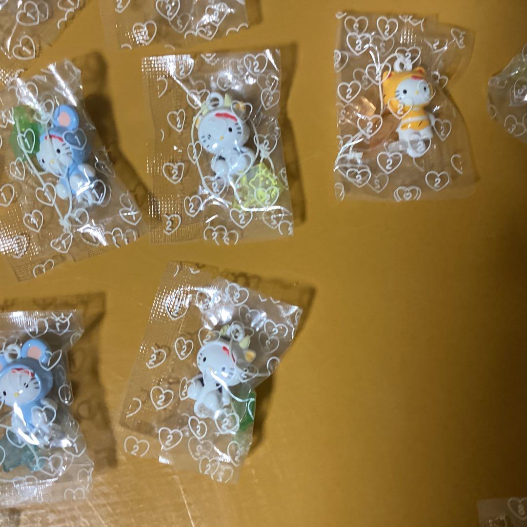 2910ハローキティ✖️動物 &十二支　ストラップ