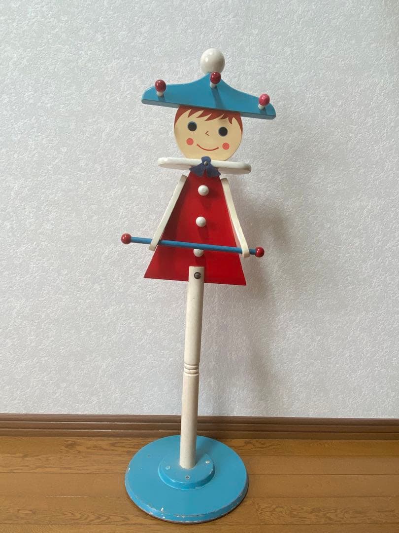 レア物　昭和レトロ　お人形の形のポールハンガー　子供用洋服掛け　ランドセル掛け