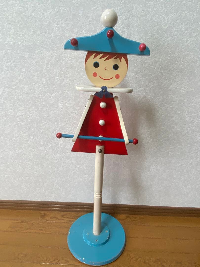 レア物　昭和レトロ　お人形の形のポールハンガー　子供用洋服掛け　ランドセル掛け