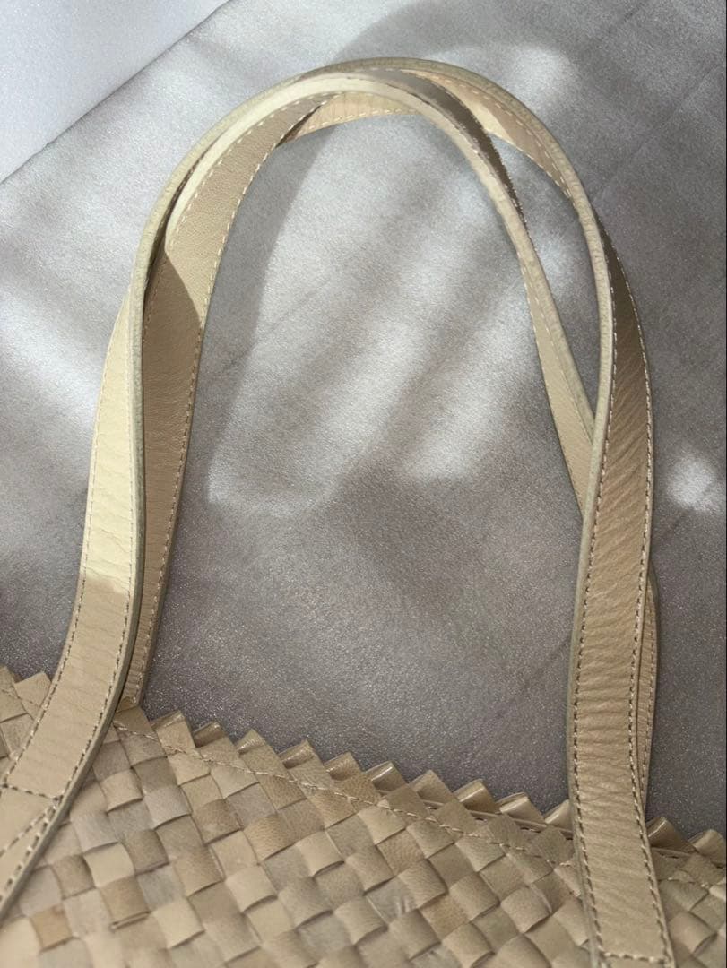 コキアドラゴン トゥモローランド編込み トートバッグ 肩