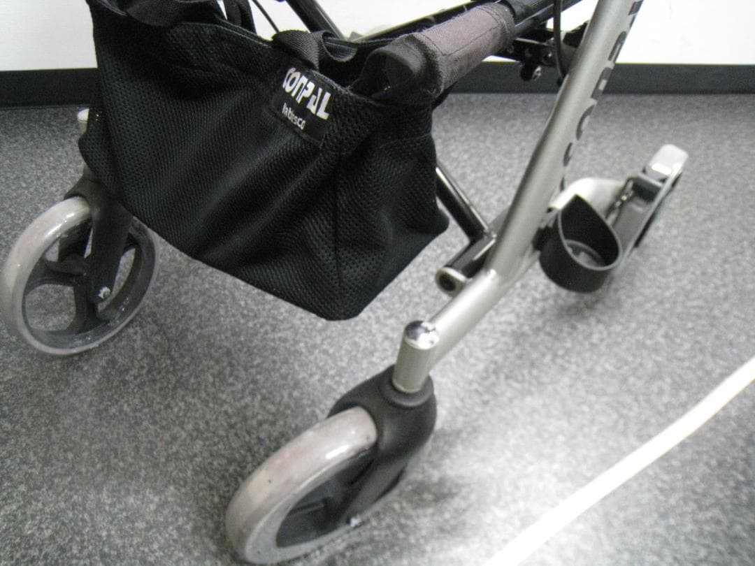 ナブテスコ　CONPAL 抑速ブレーキ付き歩行車 歩行器 シルバーカー ③