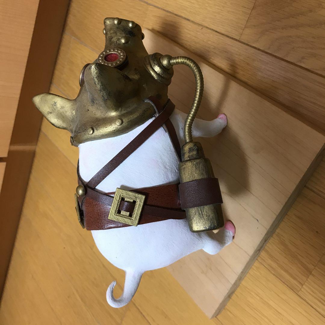 手作りの豚の置きもの