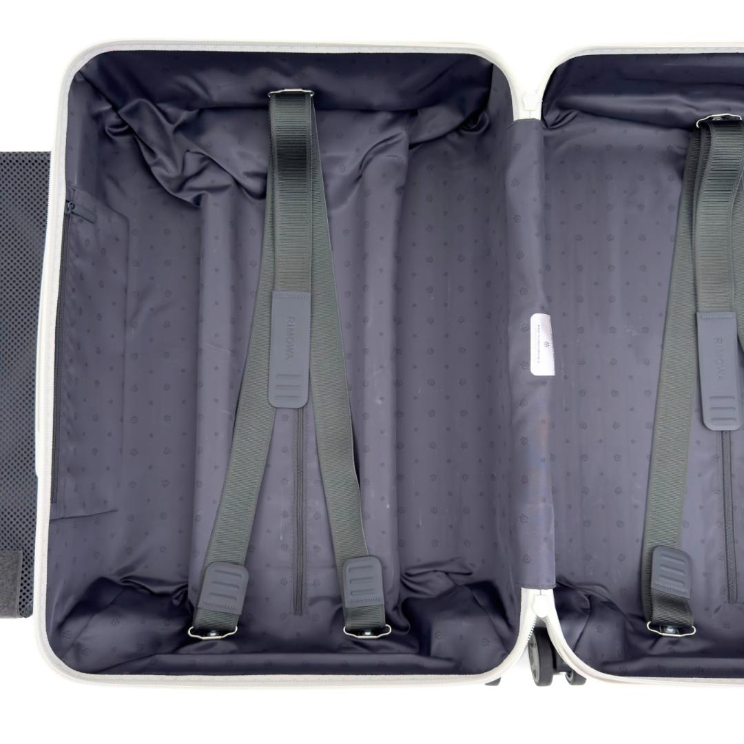 美品 リモワ エッセンシャルキャビン 36L 4輪 TSAロック 機内持込み 白