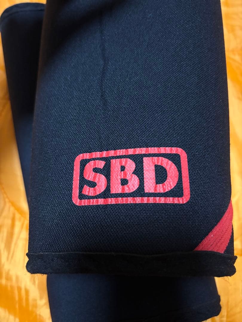 SBD ニースリーブ Mサイズ