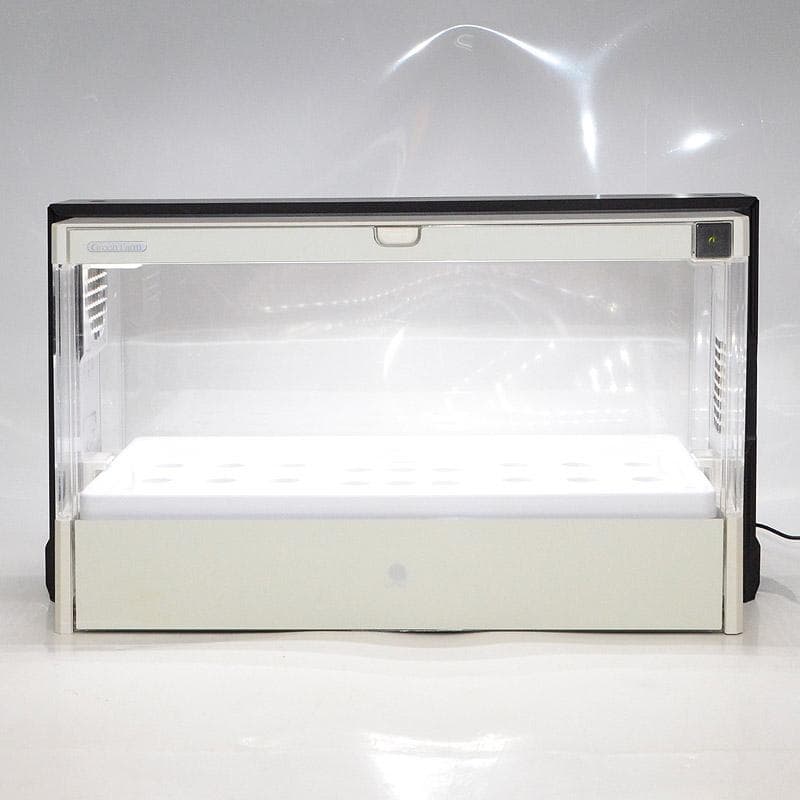 マ*ー様 ユーイング　水耕栽培器　「Green Farm（グリーンファーム）おま