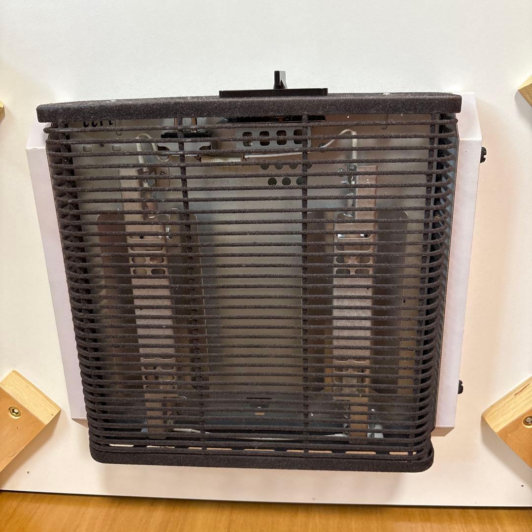 木製テーブルと椅子 こたつ布団セット