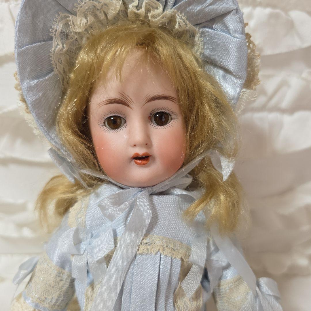 アンティーク　ビスクドール　人形　作家様　シルクドレス　シルクボネ　小さな子