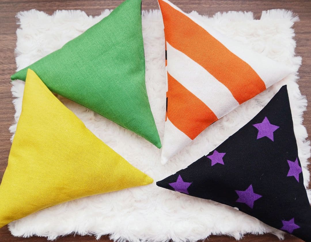 ハロウィンクッション　４こ　人形用