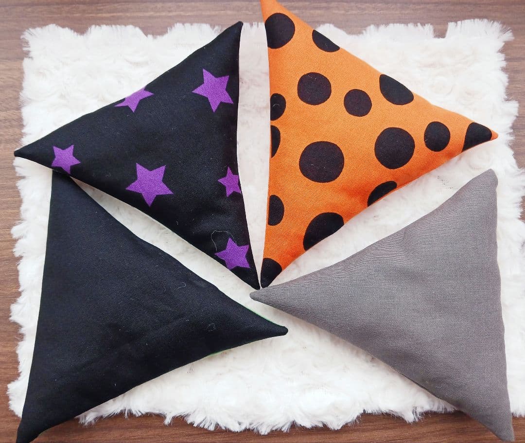 ハロウィンクッション　４こ　人形用