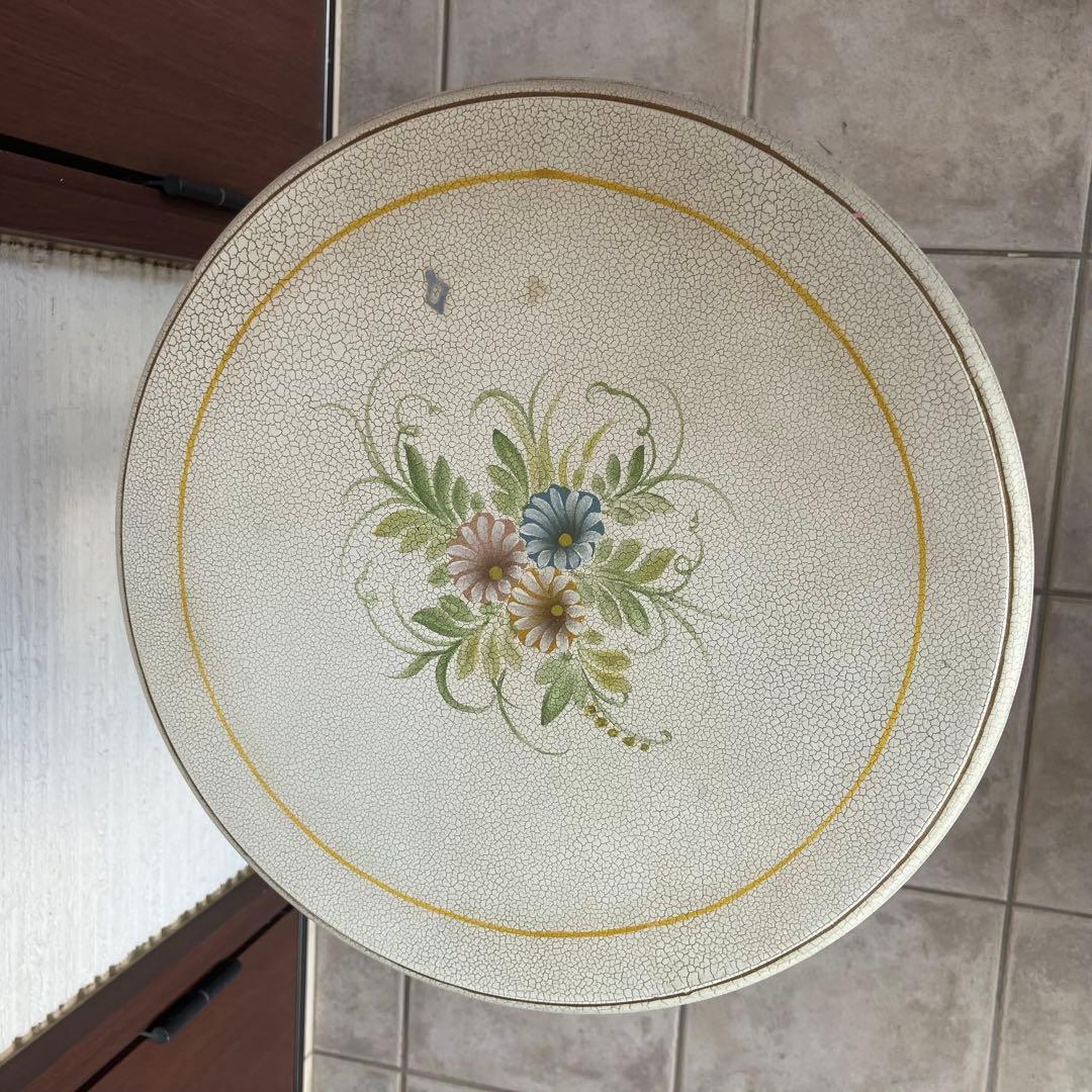 フレンチシャビー◉ラウンド サイドテーブル　花柄ペイント　引き出し付き｜猫脚