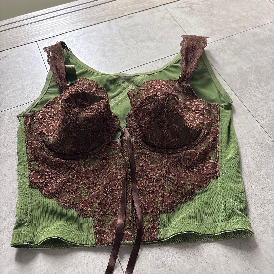 グランドイーワンズ　ニッパービスチェ　80D