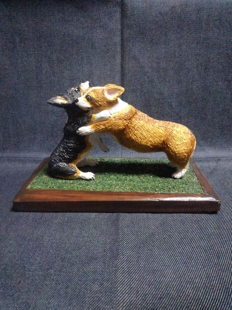 木彫りのコーギーコギプロ