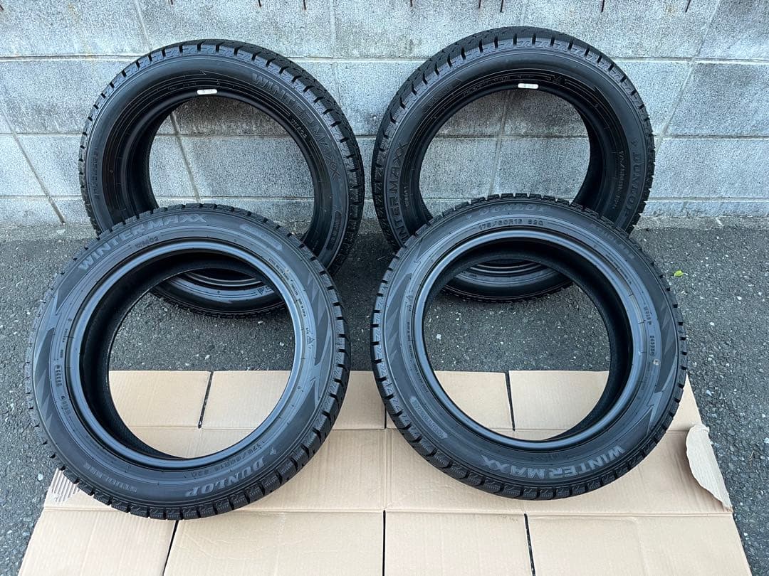 室内保管使用歴少イボ付⭐︎DUNLOP 175/60R16スタッドレス⭐︎中古セット