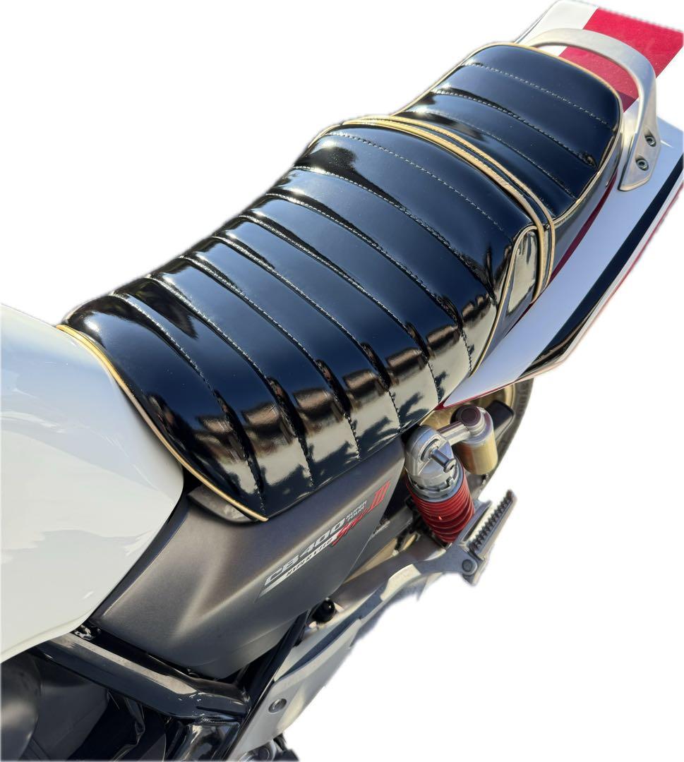 cb400sf タックロールシート　nc39 nc42 即日発送　エナメル