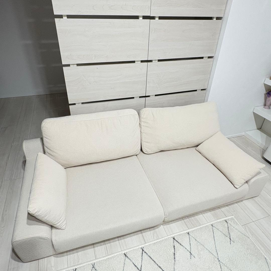 ローソファ 3人掛け　クッション付き