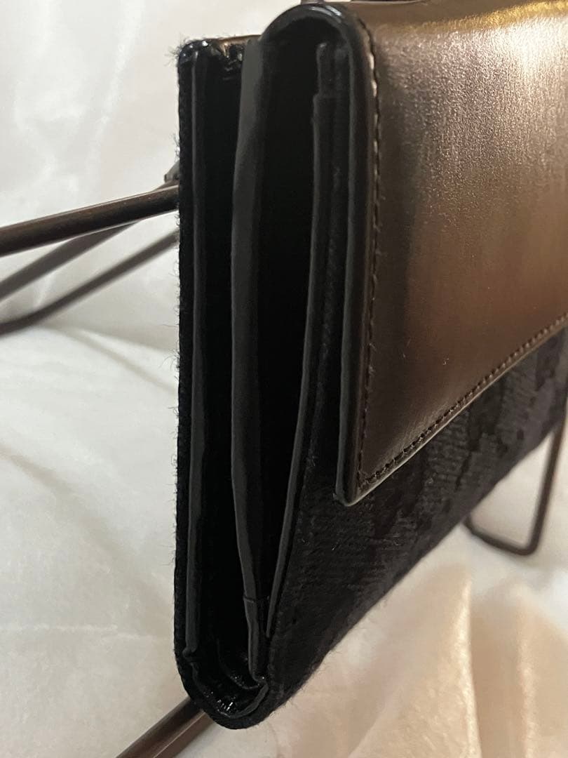 美品 GUCCI グッチ　ジャッキー 二つ折り財布 キャンバス 黒 シマ レザー