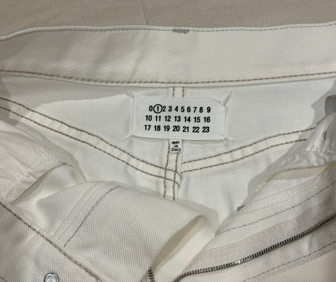 【美品】Maison Margielaデニムジーンズ スラッシュディテール