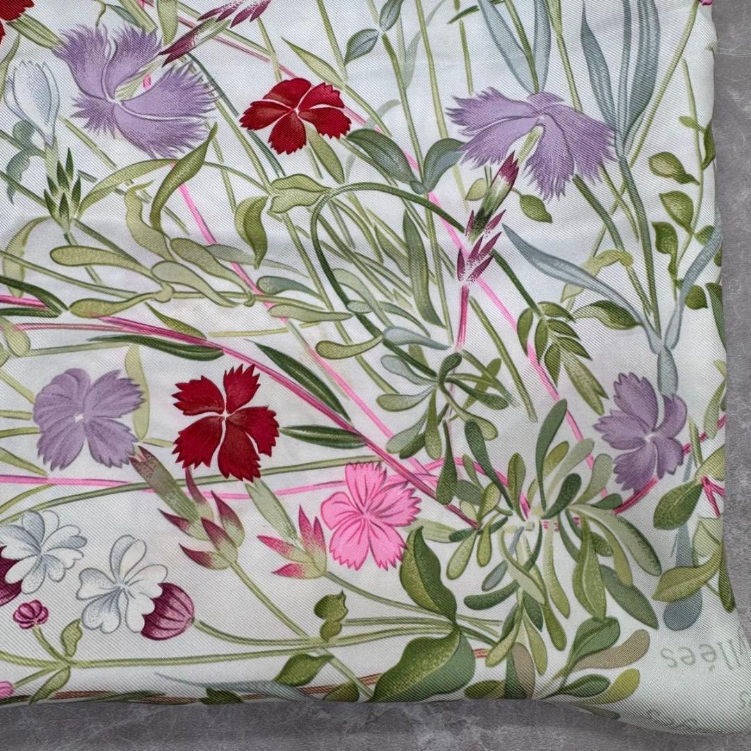 エルメス HERMES カレ90 シルク100　花柄