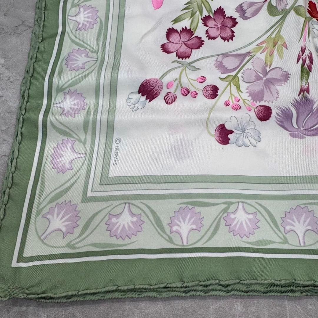 エルメス HERMES カレ90 シルク100　花柄