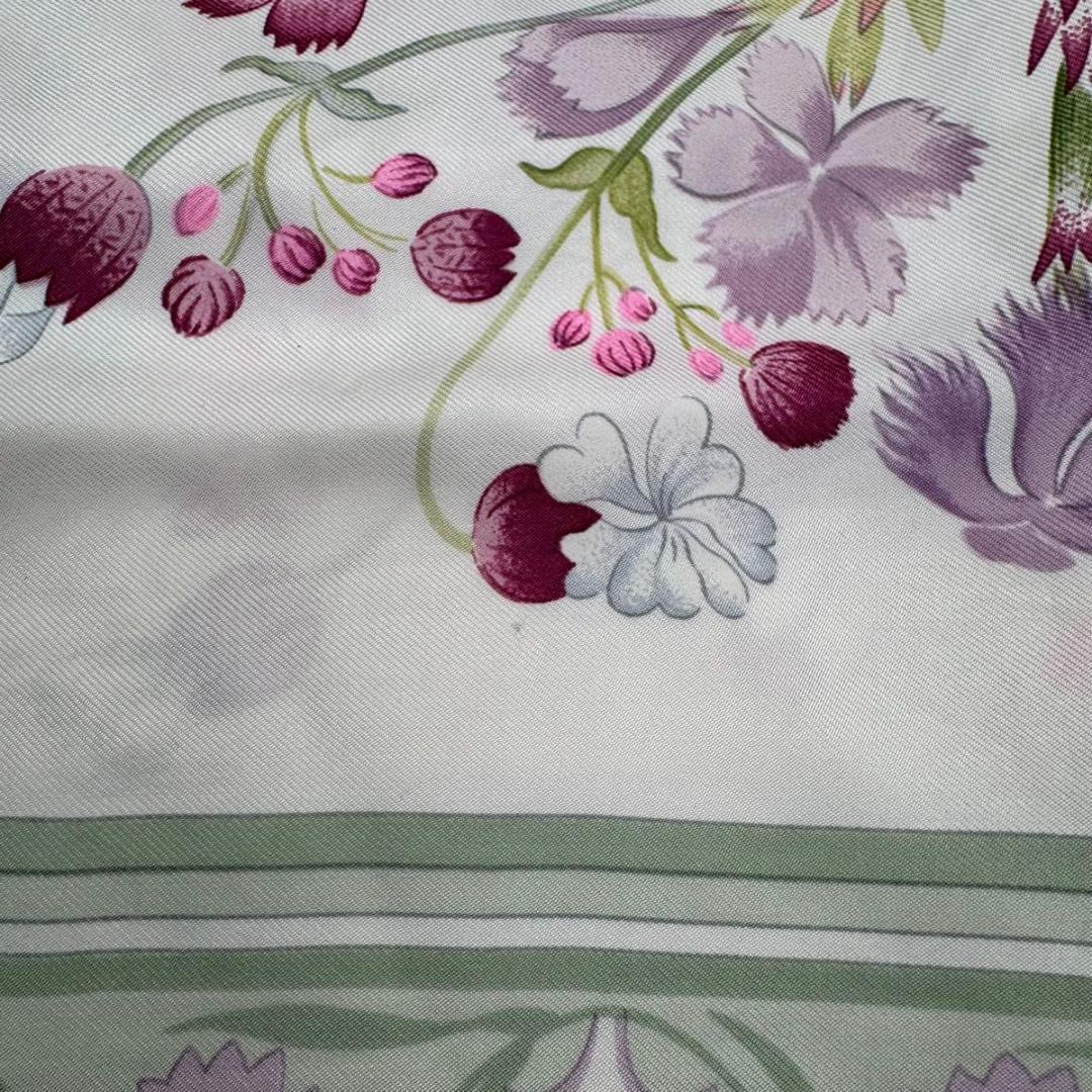 エルメス HERMES カレ90 シルク100　花柄