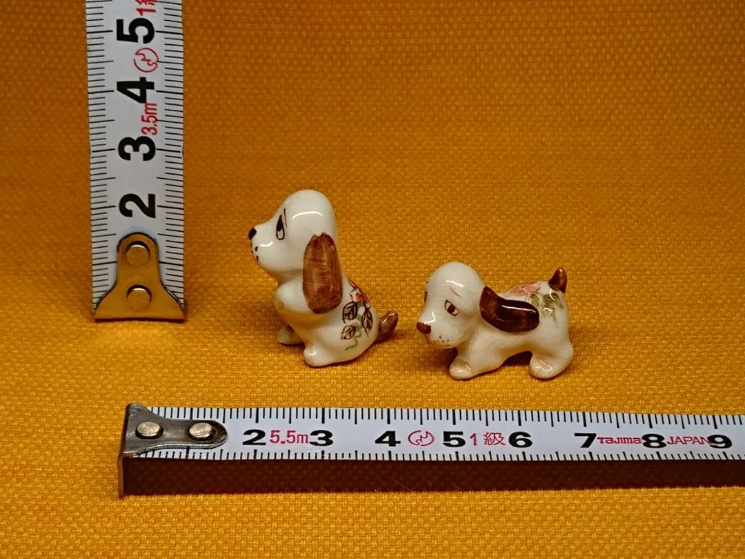 【美品】イヌ　犬　陶器　置物　インテリア　工芸品　美術品　A2636