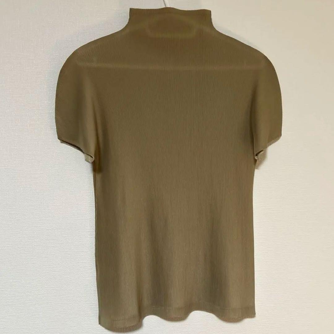 プリーツプリーズ　mist ミストトップス