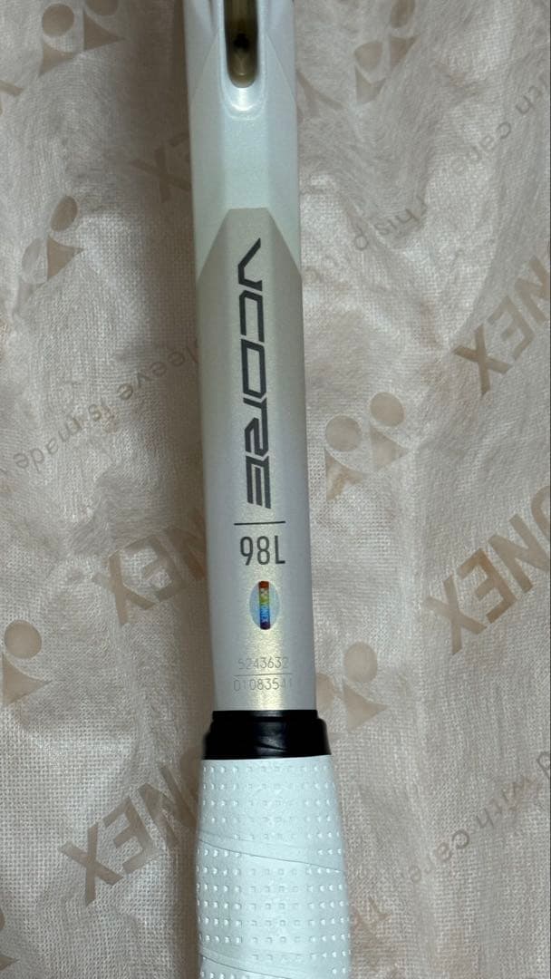 YONEX VCORE 98L （07VC98L）硬式テニスラケット