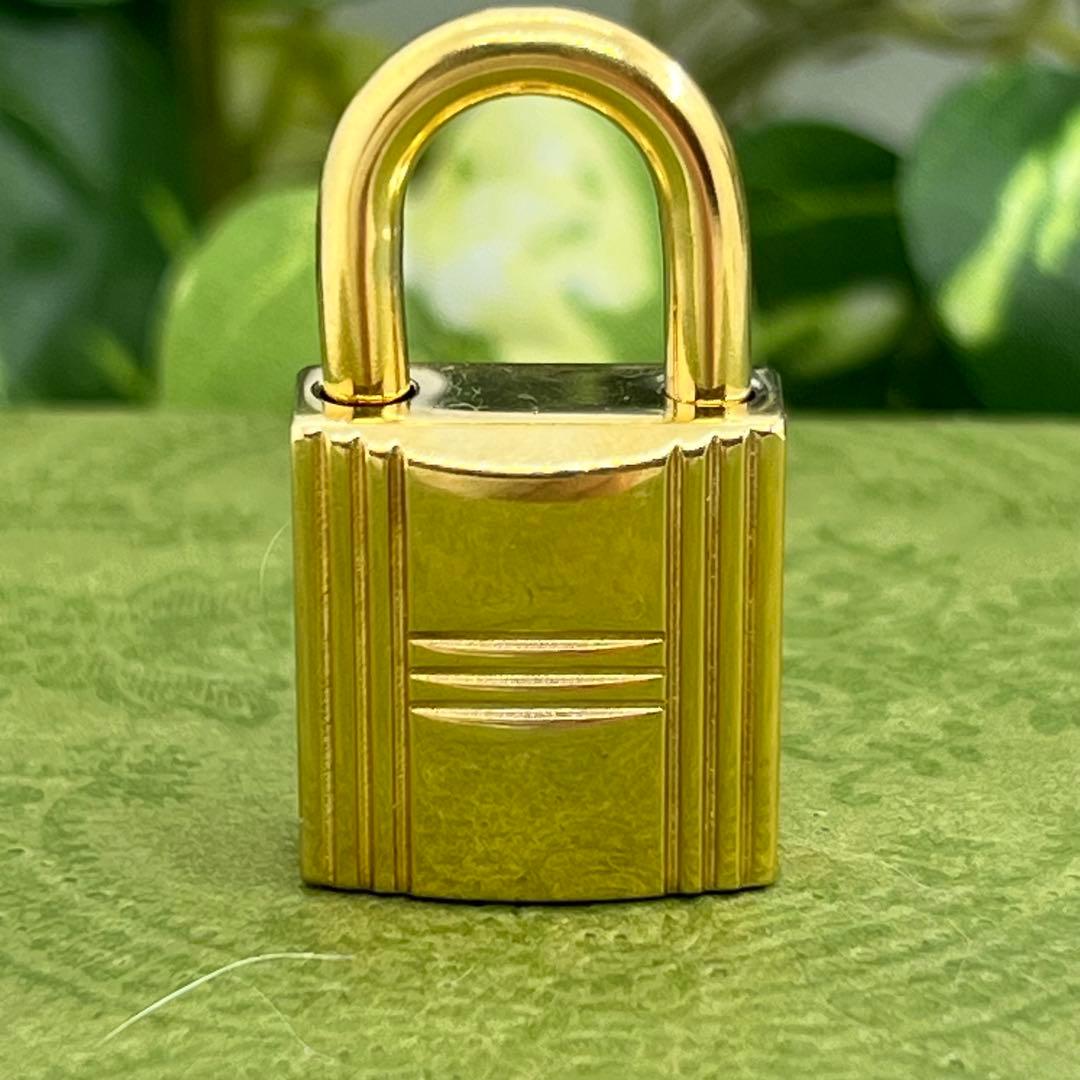 HERMES カデナ 金 ゴールド 110番 チャーム キーホルダー061215