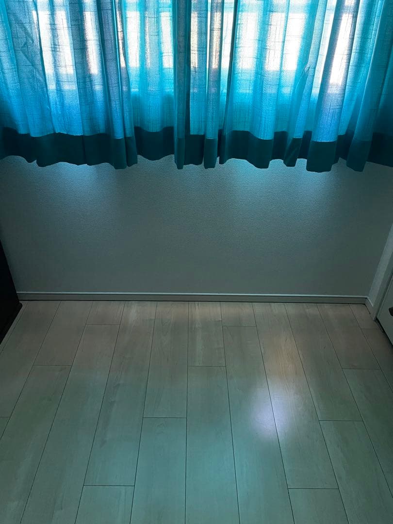 ターコイズブルー防炎カーテン２セット