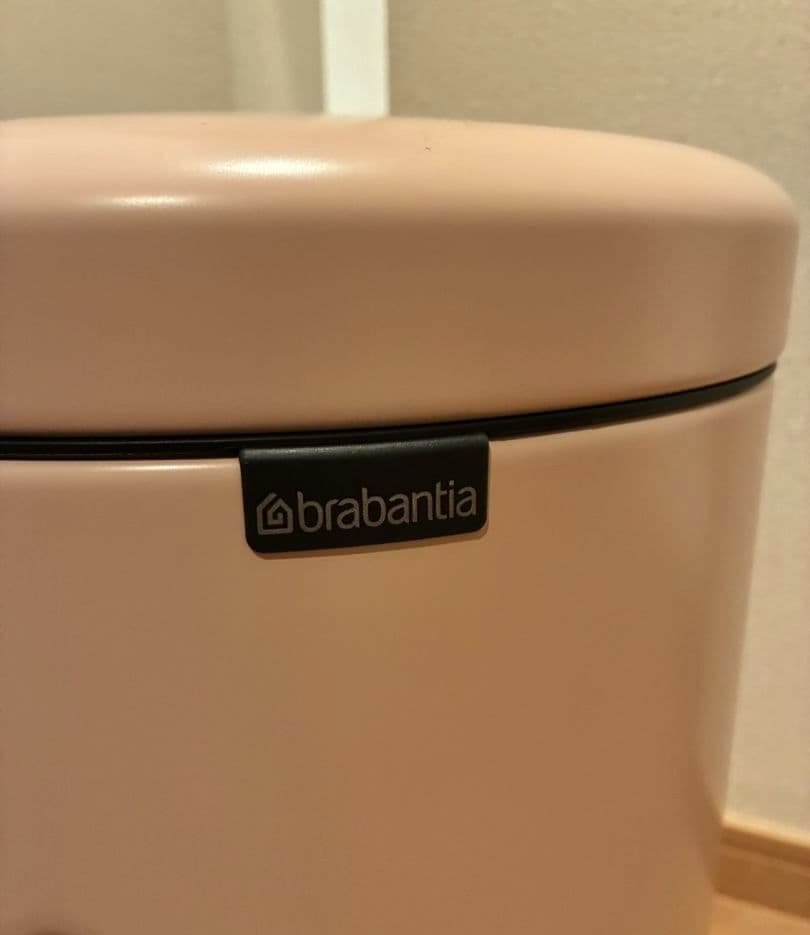 ブラバンシア ダストボックス ピンク 20L ペダルビン ニューアイコン