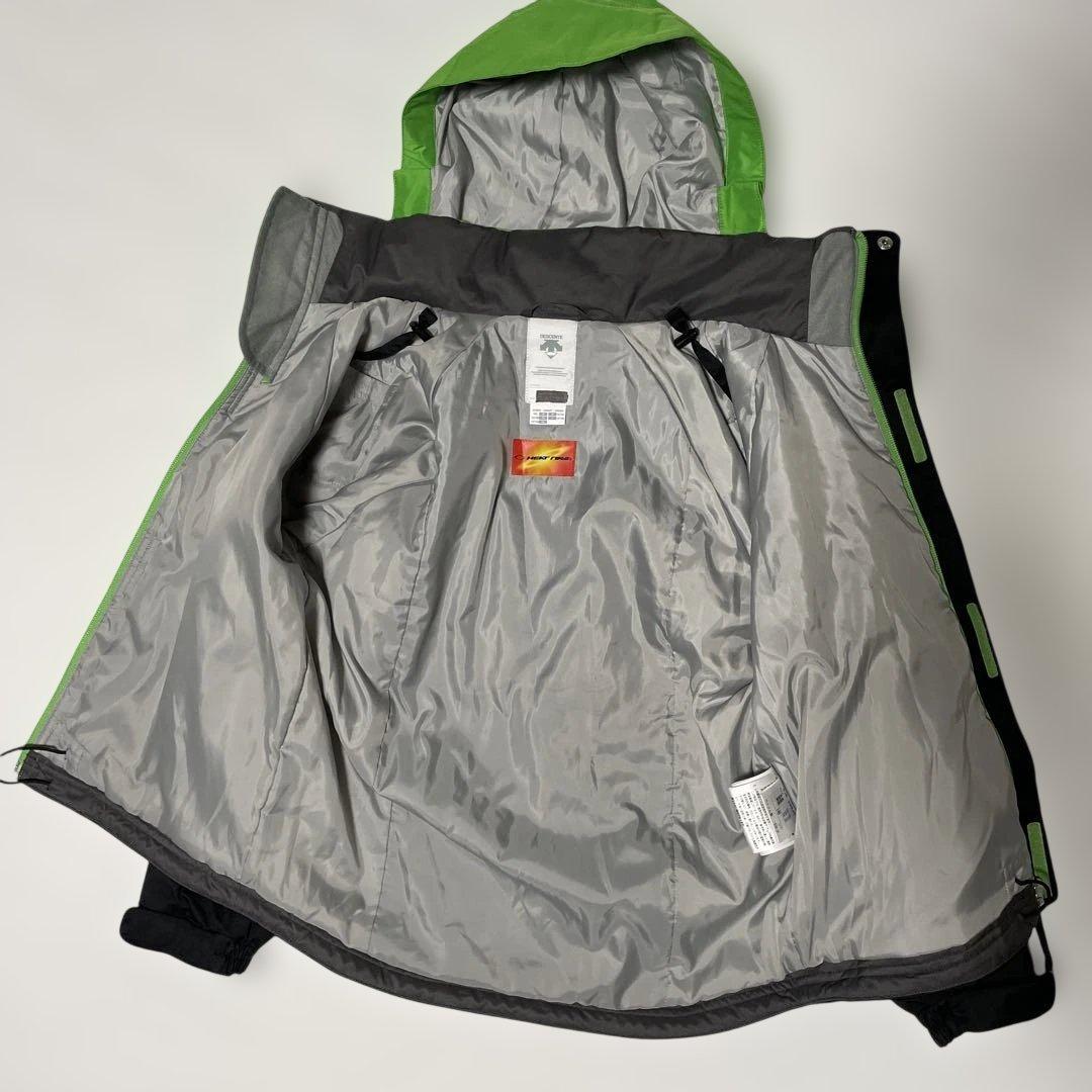 DESCENTE 子供用スキーウェア　上下セット　ライムグリーン&ブラック