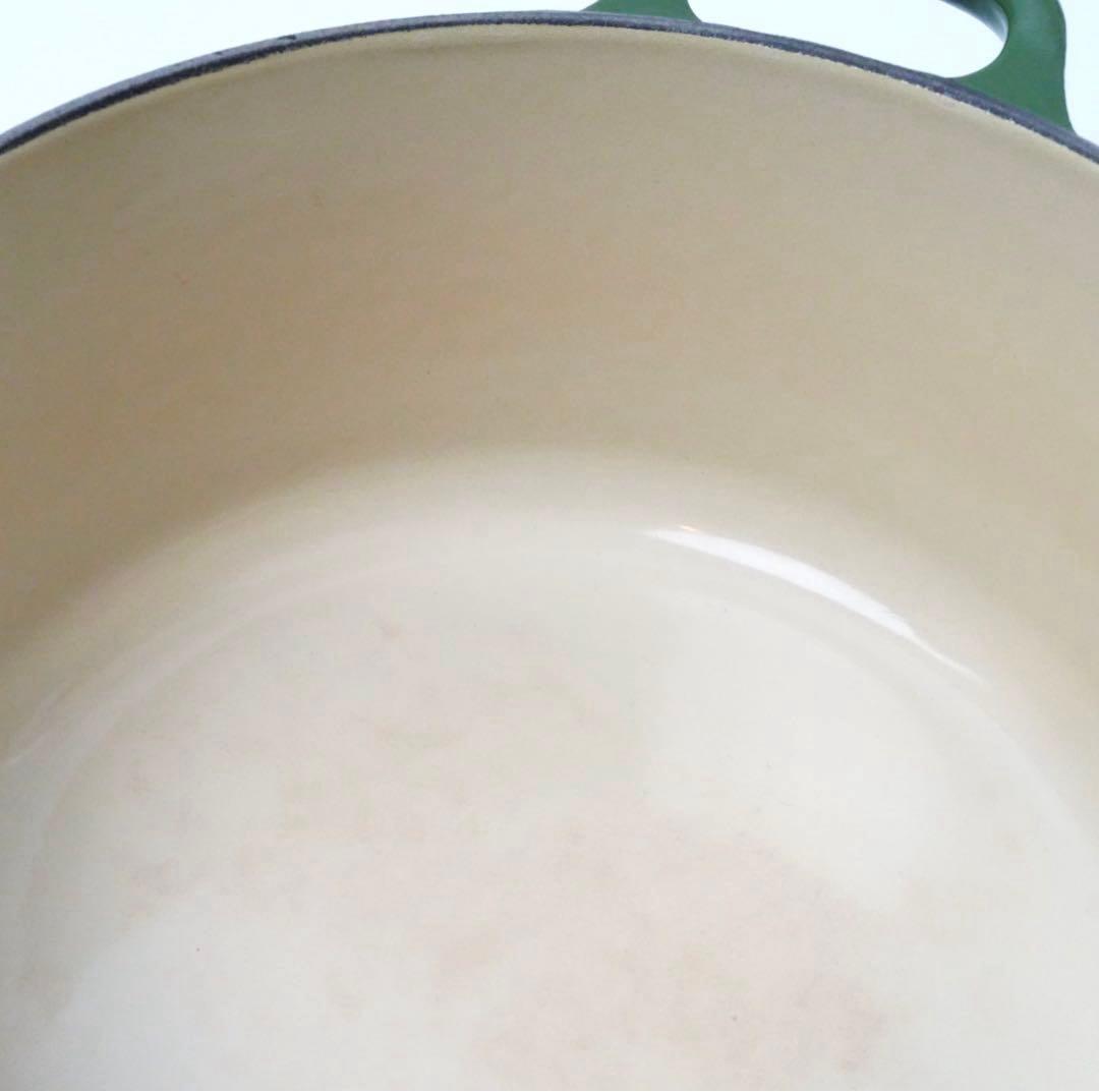 【美品】LE CREUSET　ココット ロンド レーシンググリーン　18cm