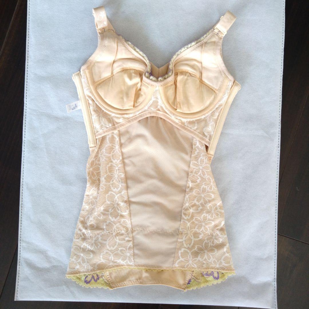 MARUKOアヴァンセサクラ ボディシェイパーD65S 限定色パンセクリーム