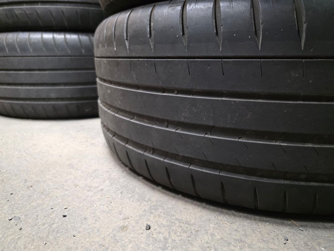 ミシュラン パイロットスポーツ4S 18インチ 4本セット　225 40 18