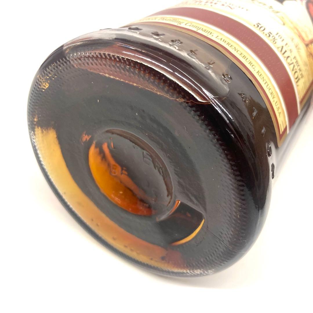 【旧ボトル】ワイルドターキー 8年・旧ラベル・WILDTURKEY 700ml⭐︎