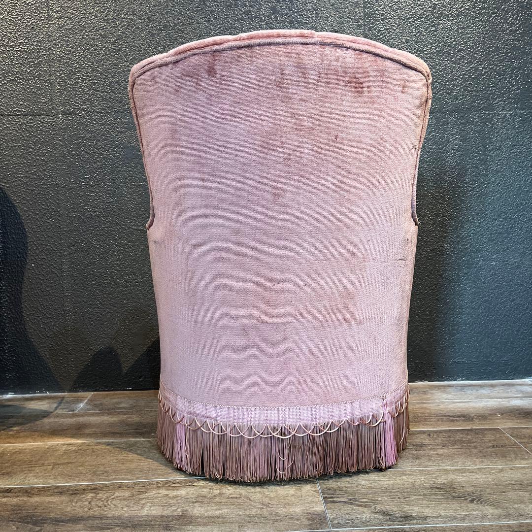 【ITページ】クラシック ピンク フリンジ付き椅子/①