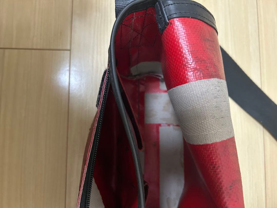 FREITAG メッセンジャーバッグ レッド