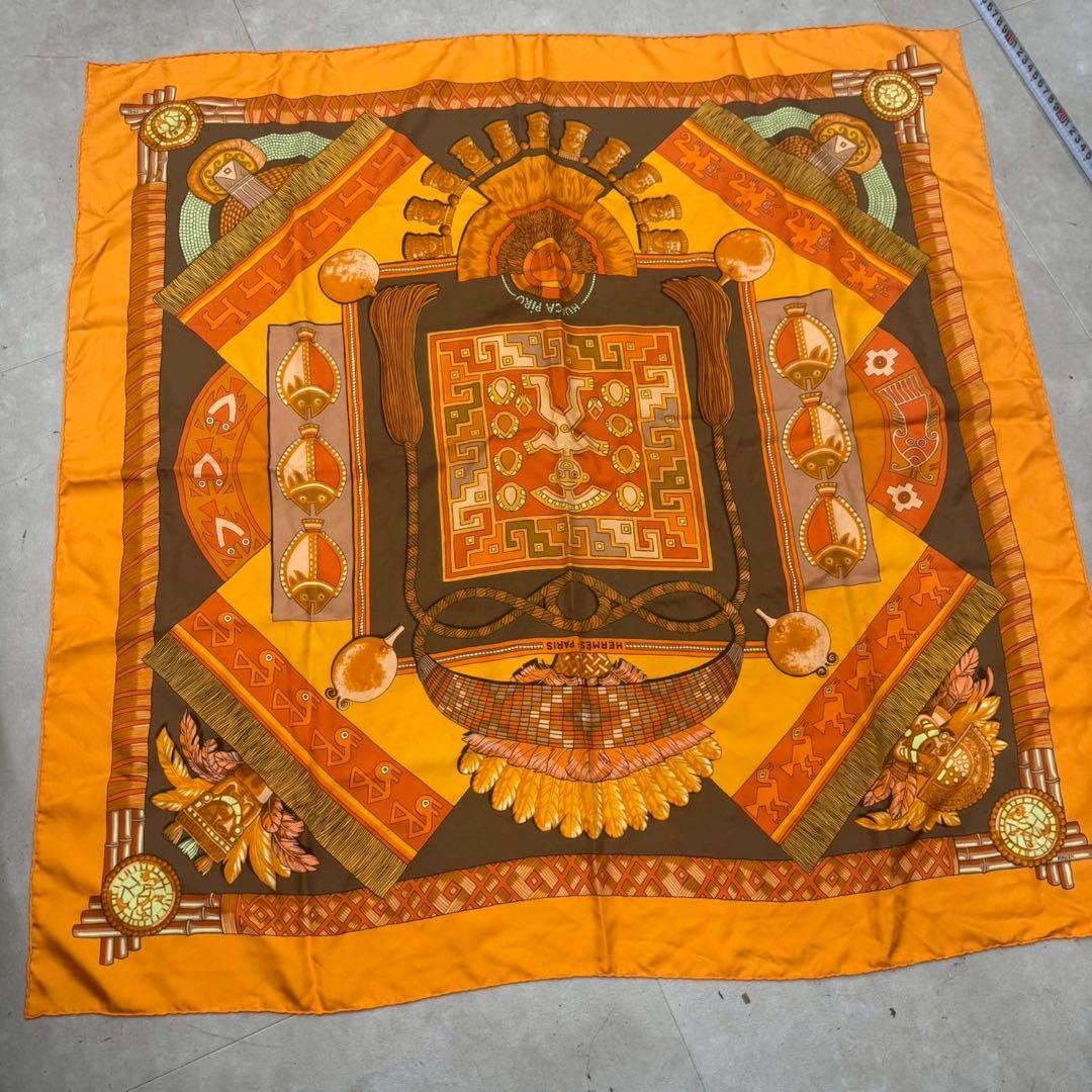 HERMES カレ90 HUACA PIRU 神聖なるペルー シルク スカーフ