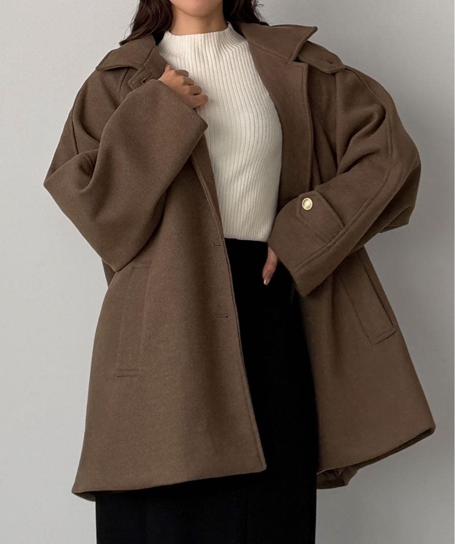 callautia ゴールドボタンミドルコートM ブラウン